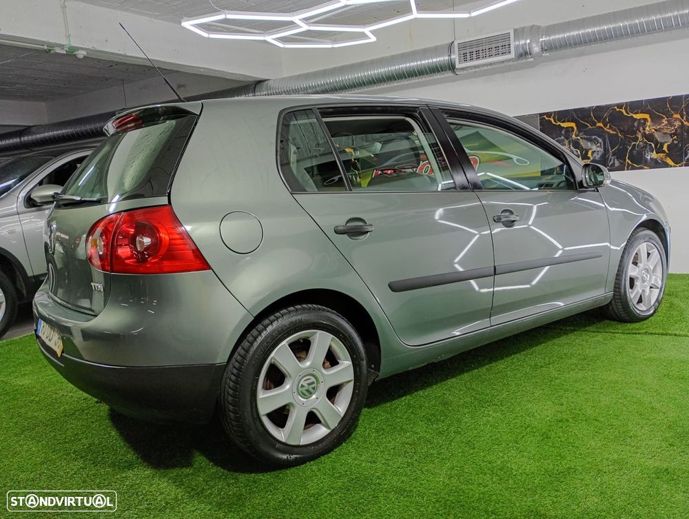 VW Golf 1.9 TDi 6V Confortline - 40
