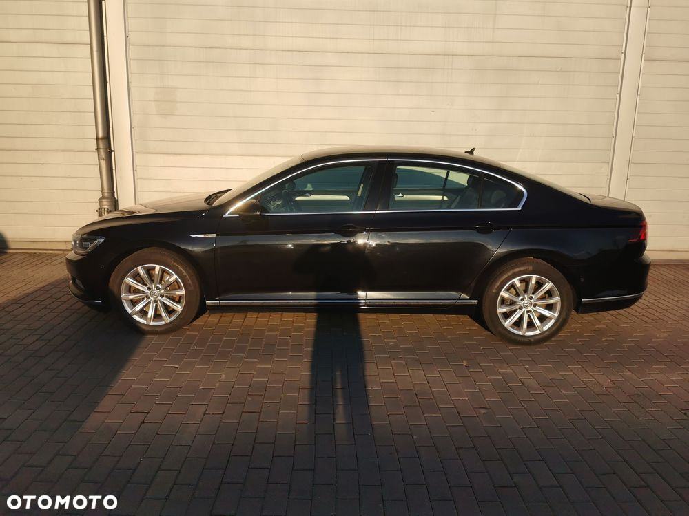 Volkswagen Passat 2.0 TDI Bi-Turbo BMT 4Mot Highline DSG - 10