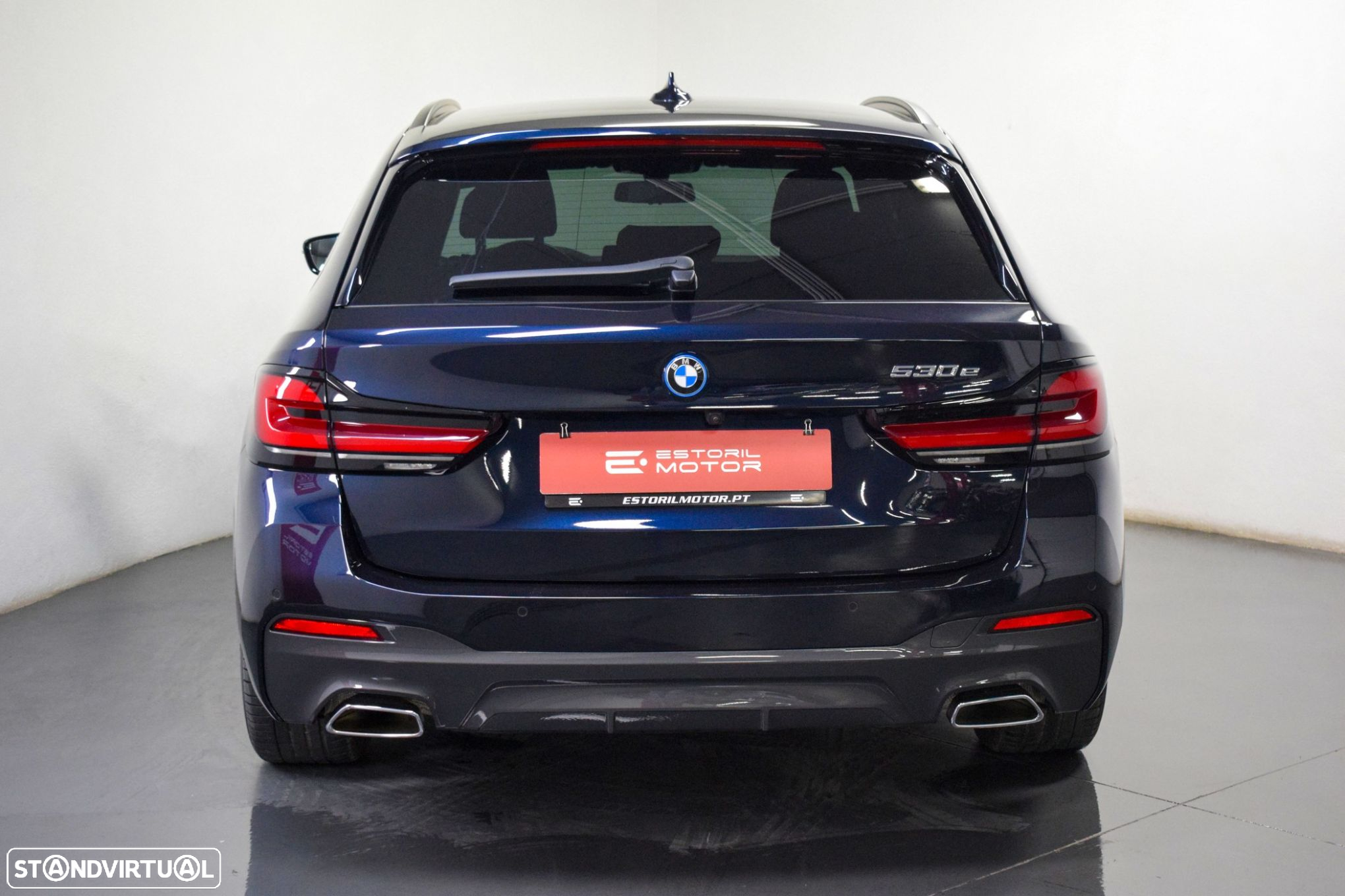BMW 530 e Pack Desportivo M - 4