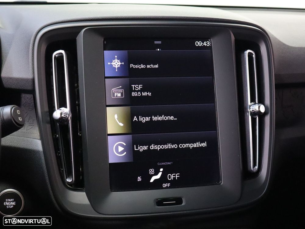 Volvo XC 40 1.5 T3 Momentum Geartronic - 13