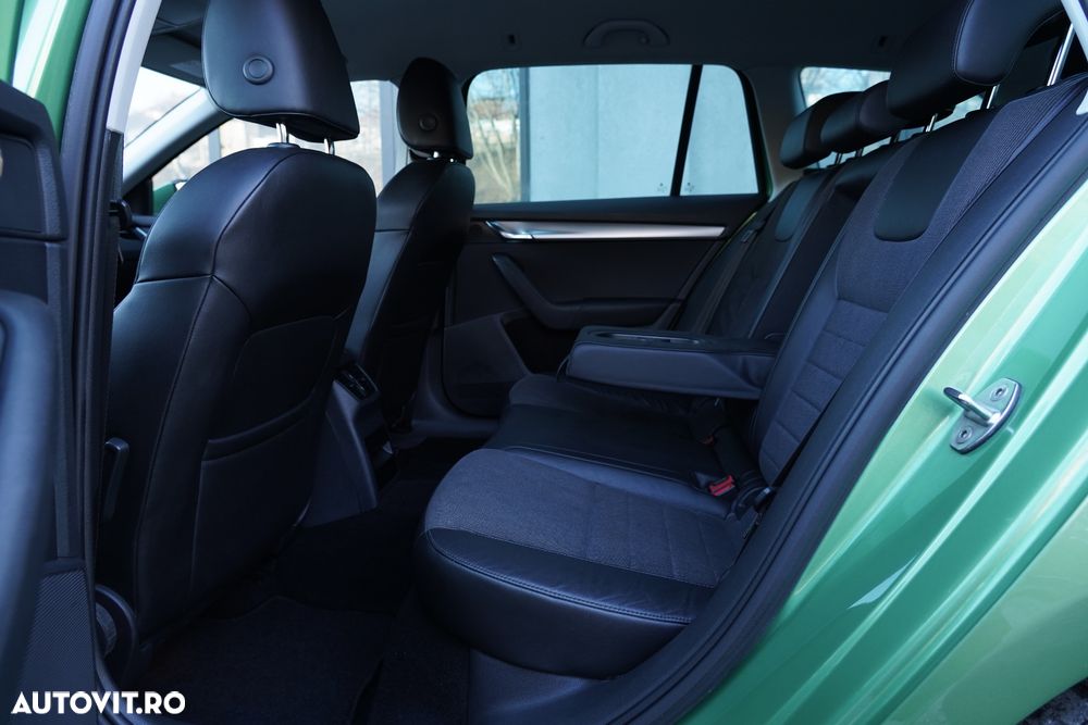 Skoda Octavia 2.0 TDI DSG Style - 11