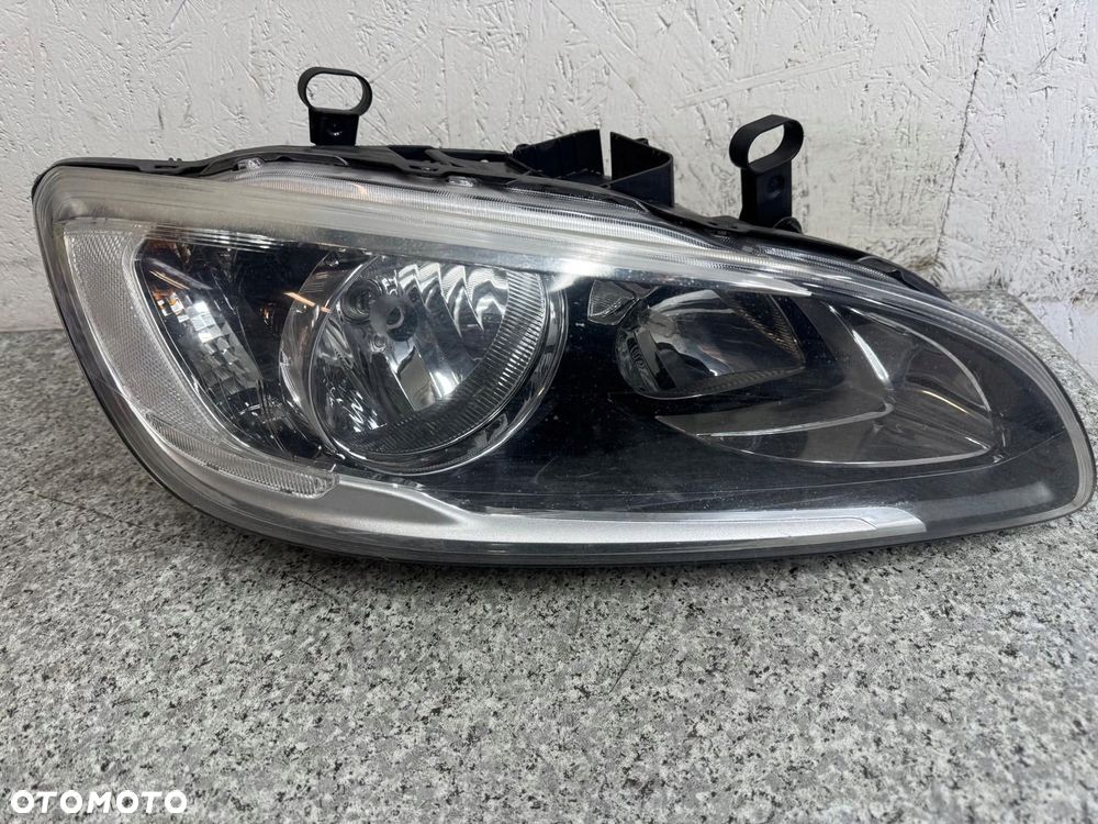 lampa prawy przód volvo s60 ii 2011-2018 v60 31420118 - 3