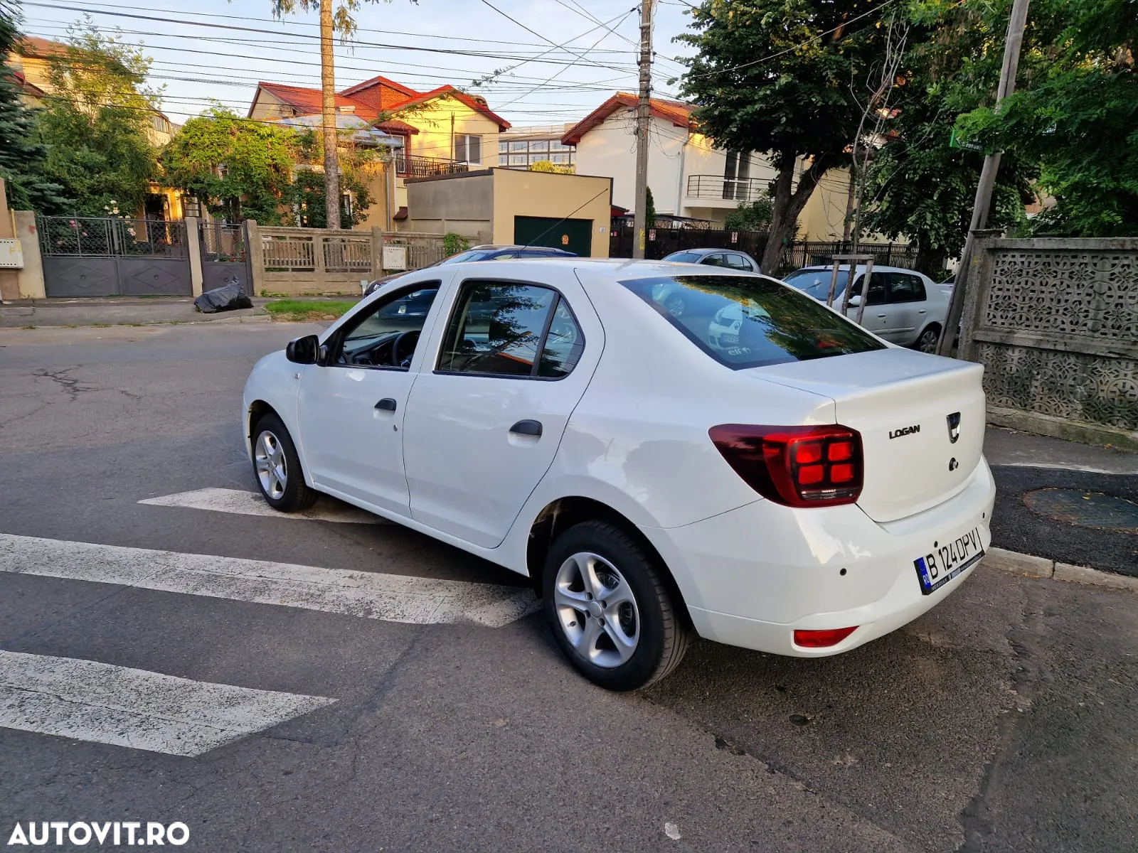 Dacia Logan - 3