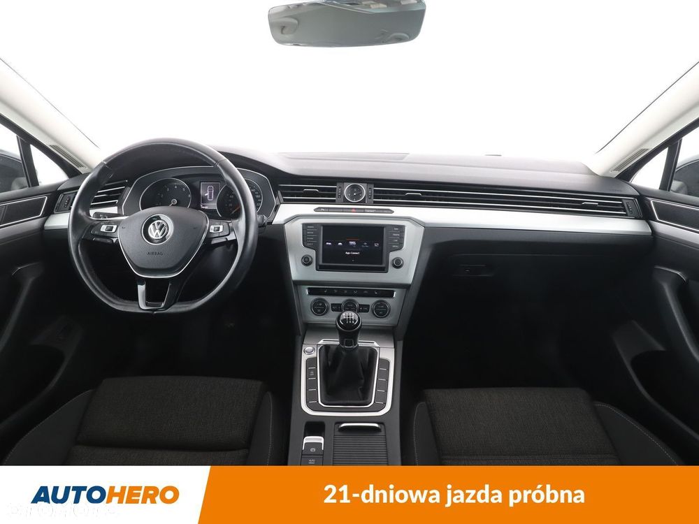 Volkswagen Passat 1.4 TSI BMT ACT Comfortline - 13