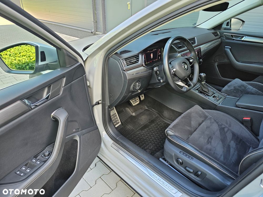 Skoda Superb - 26