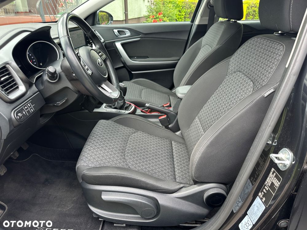 Kia XCeed 1.5 T-GDI OPF BLACK XDITION - 17