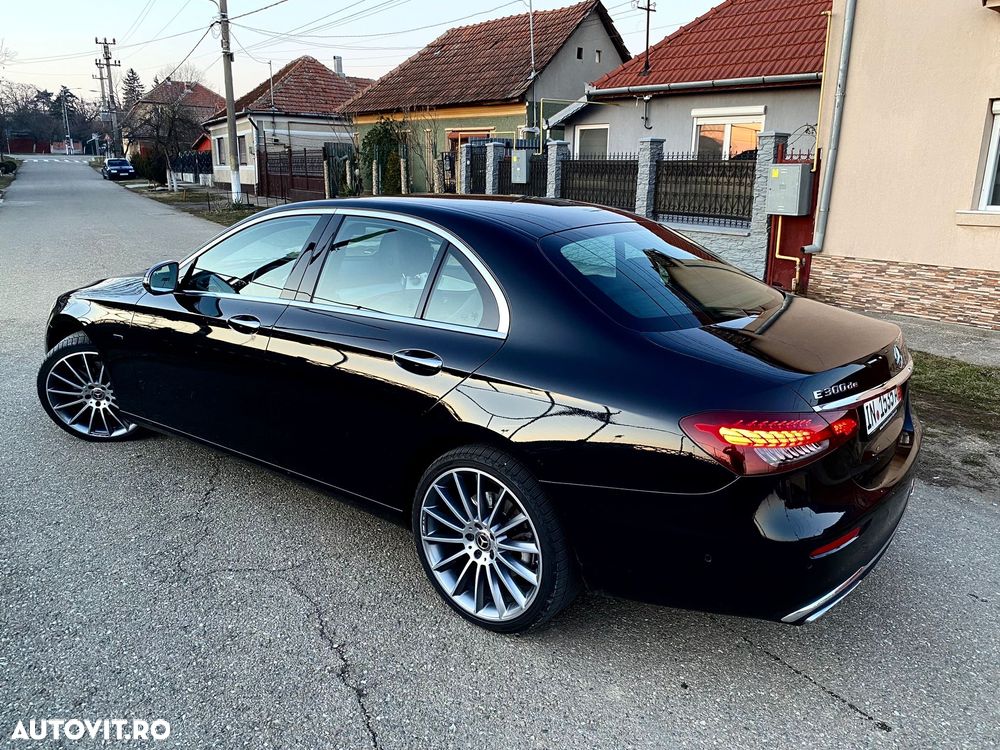 Mercedes-Benz E 300 d 9G-TRONIC Exclusive - 8