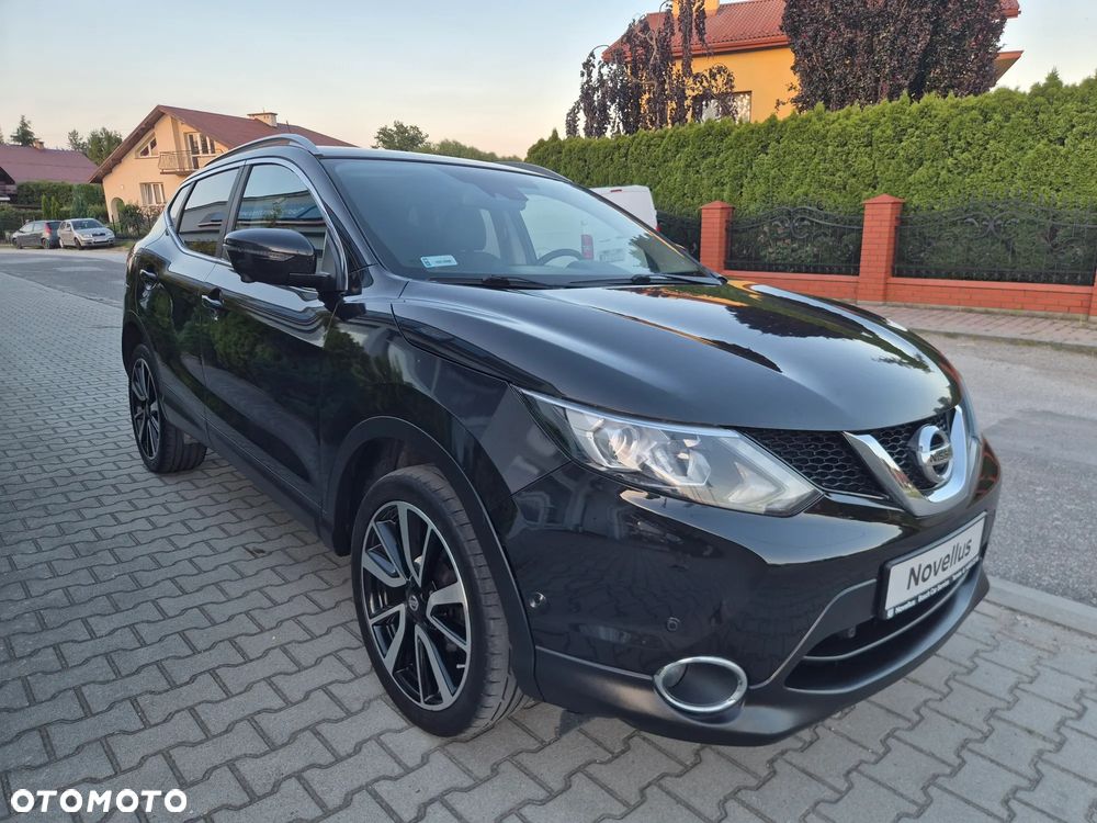 Nissan Qashqai 1.6 DCi 4x4 Tekna - 23