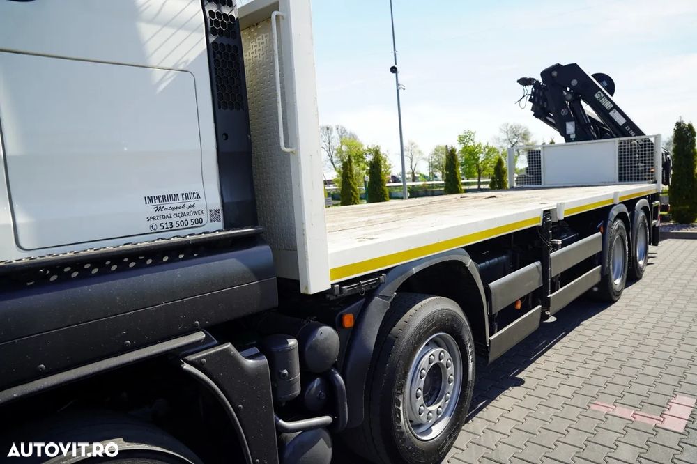MAN TGS 35.480 / 8x4 / HDS HIAB 288 EP-5, rază de acțiune: 12,7 m / platformă laterală - 7,4 m / capacitate de ridicare: 9400 kg / EURO 6 / RADIOCOMANDĂ - 17
