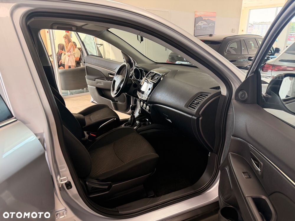 Mitsubishi ASX 1.8 DI-D 2WD Diamant Edition - 22