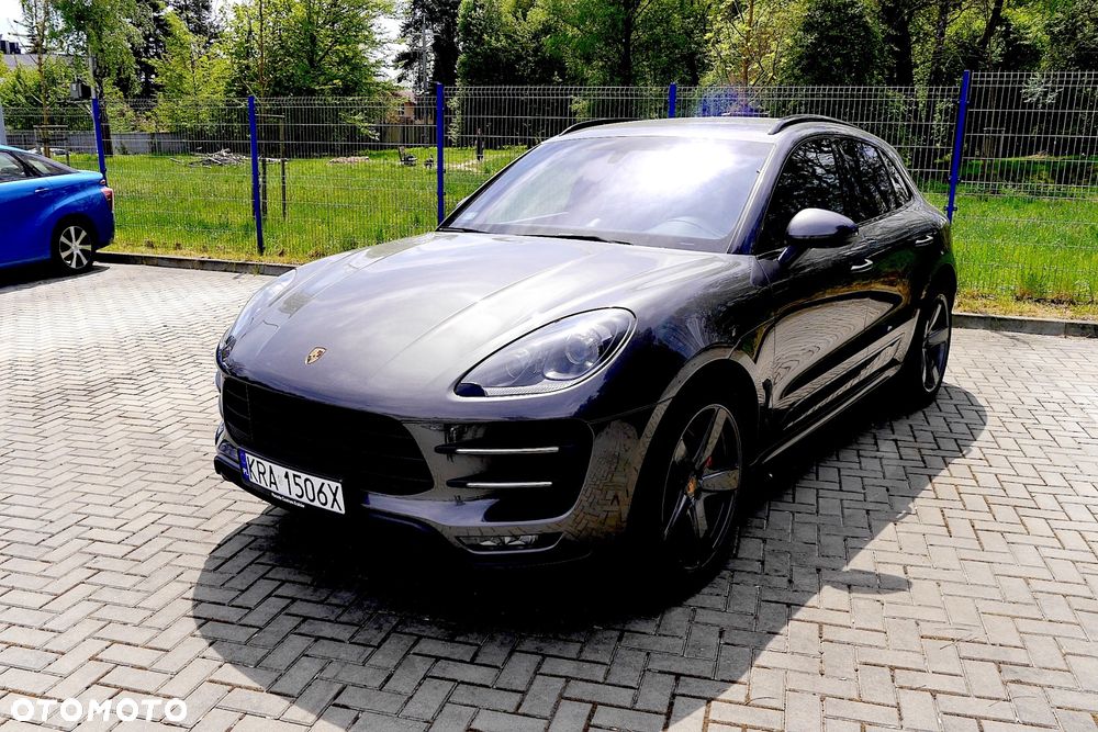 Porsche Macan Turbo - 2