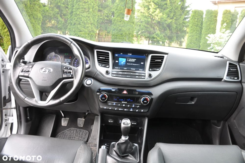 Hyundai Tucson 2.0 CRDi 2WD Trend - 37