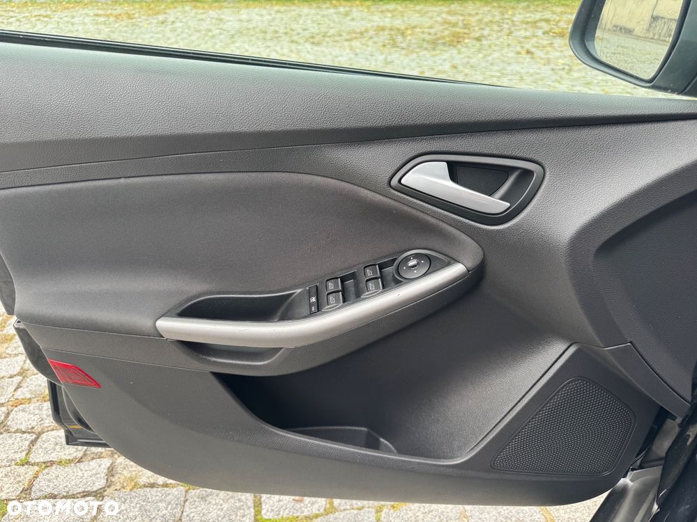 Ford Focus 1.6 TDCi DPF Titanium - 31