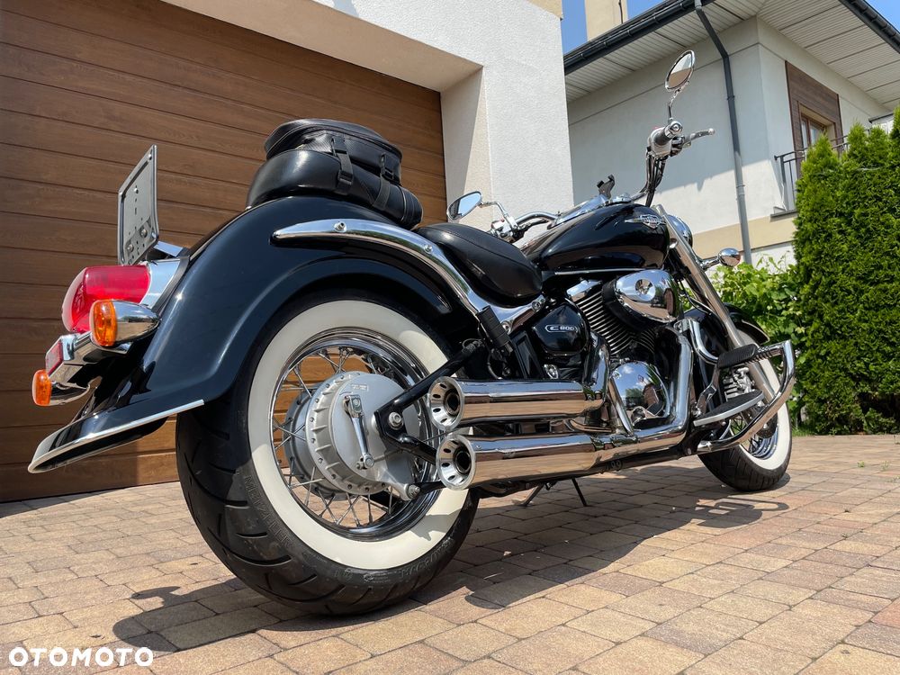 Suzuki VL 800 Volusia - 3