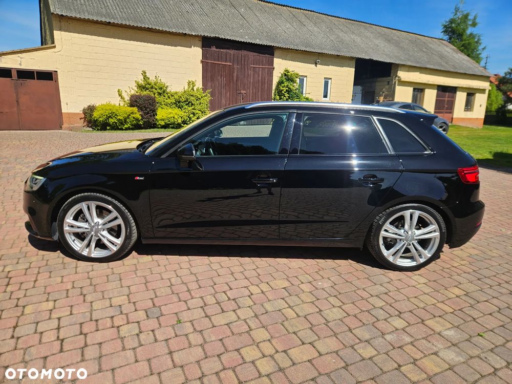Audi A3 Sportback - 3