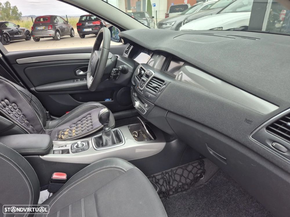 Renault Laguna 1.5 dCi Confort - 9