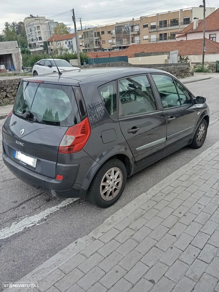 Renault Scénic - 3