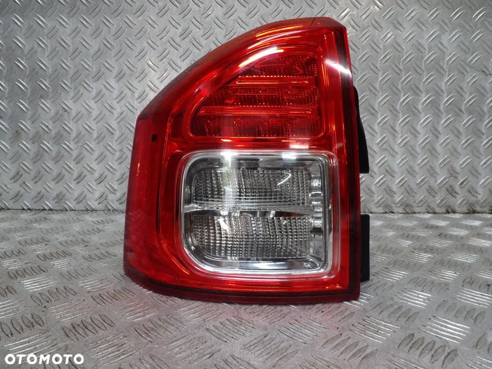 JEEP COMPASS I LIFT LAMPA LEWA PRAWA TYŁ - 8