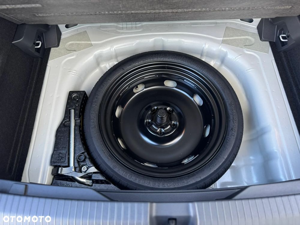 Volkswagen T-Roc 1.5 TSI Life Plus - 27