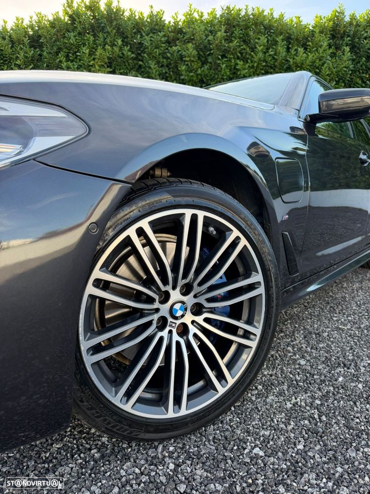 BMW 530 e iPerformance Pack M - 23