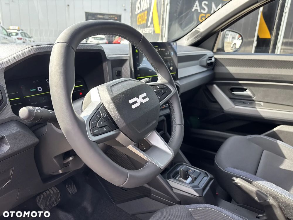 Dacia Duster 1.8 Full Hybrid 155 Expression MMT - 9