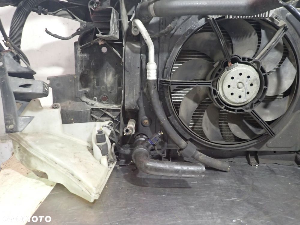PAS PRZEDNI KOMPLET AUDI A2 1.4 TDI - 13