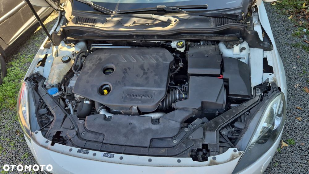 Volvo V40 2015 photo 5