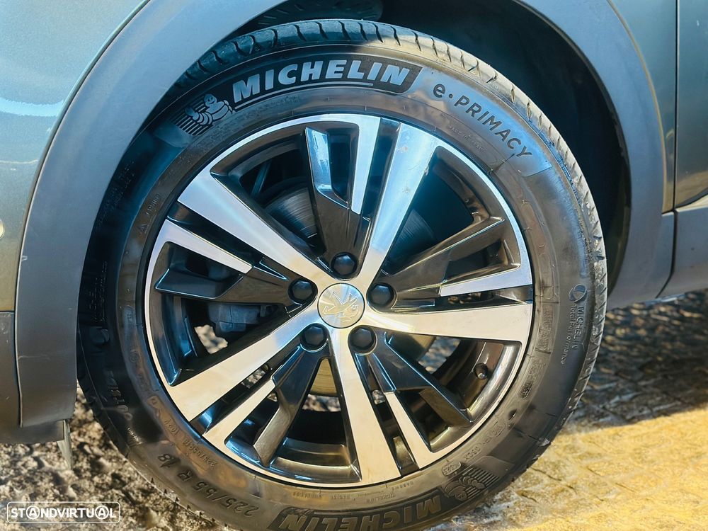 Peugeot 3008 1.6 BlueHDi GT Line Grip Control EAT6 - 3