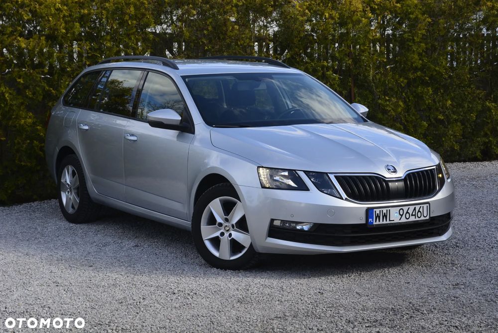 Skoda Octavia 2.0 TDI Ambition DSG - 3