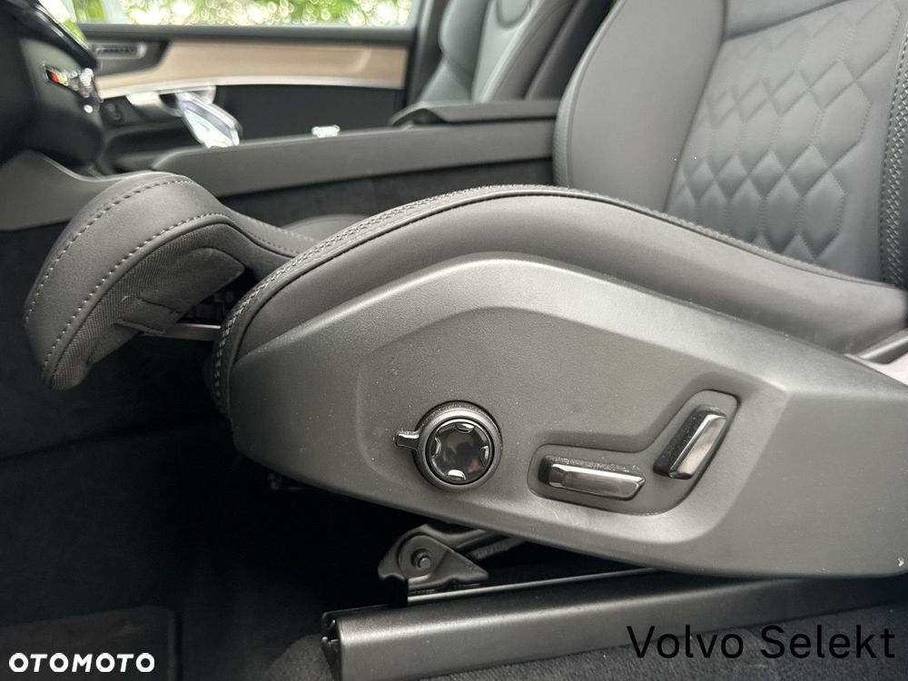 Volvo XC 90 - 18