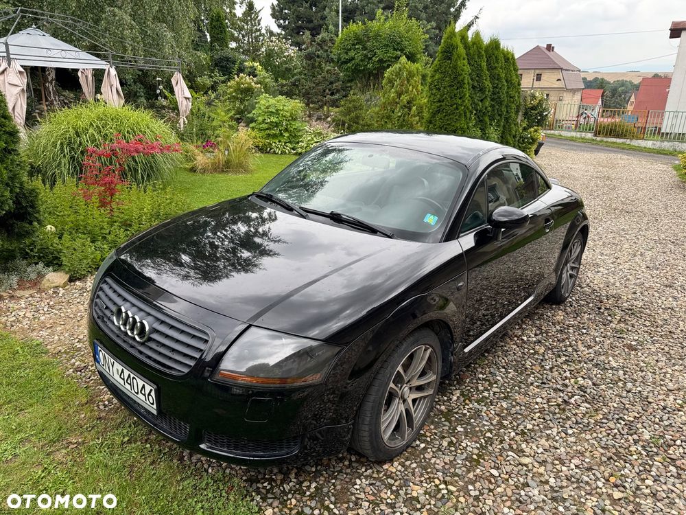 Audi TT Coupé 1.8T Quattro - 1