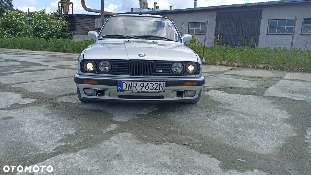 BMW Seria 3 325i - 10