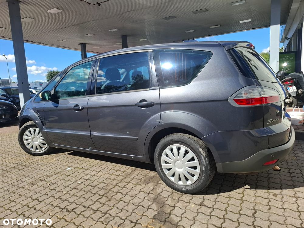 Ford S-Max 2.0 Titanium - 12