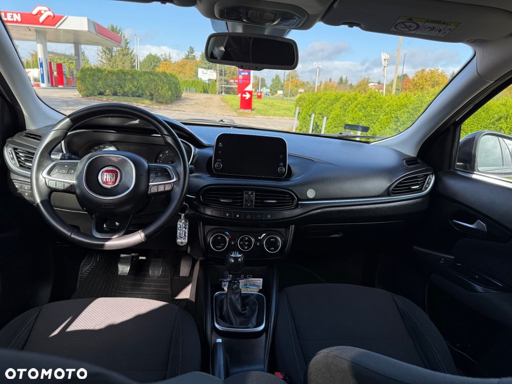 Fiat Tipo 1.4 T-Jet 16v Lounge - 10