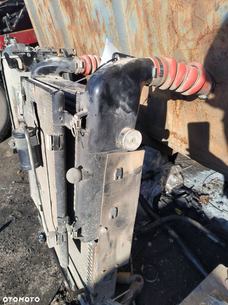 CHŁODNICA INTERCOOLER CASE PUMA 225 - 4