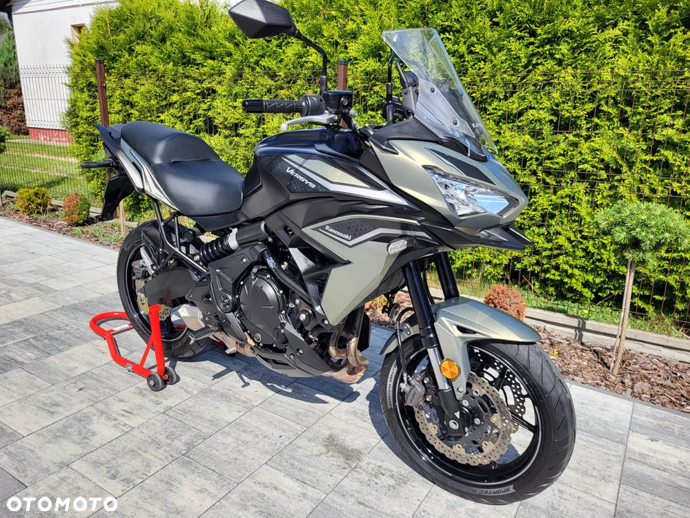 Kawasaki Versys 650 - 9