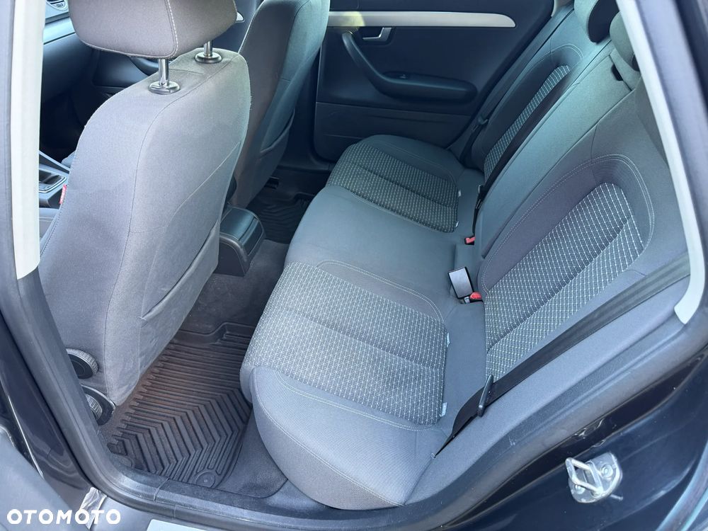 Seat Exeo - 16