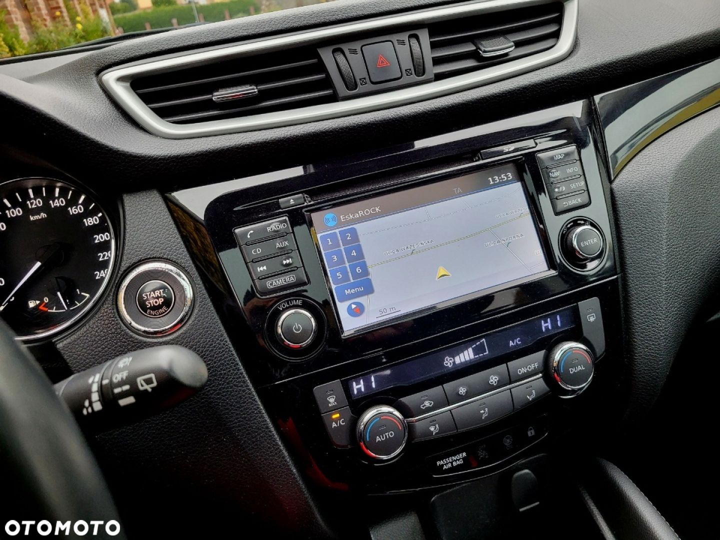 Nissan Qashqai - 11