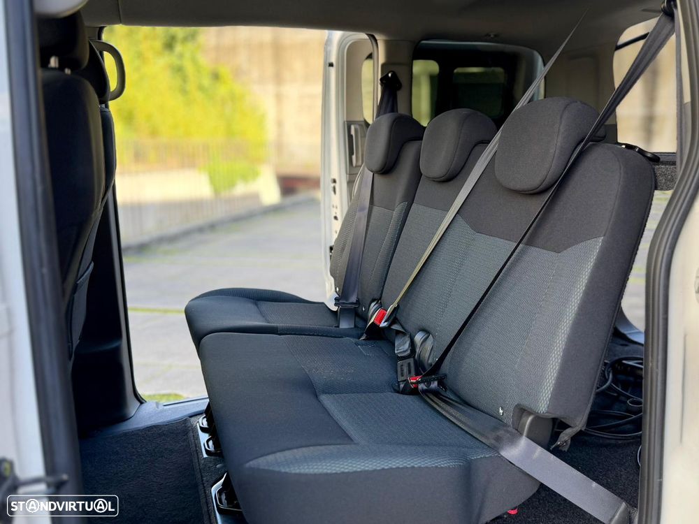 Nissan e-NV200 Combi 5L Comfort 2 Portas - 9