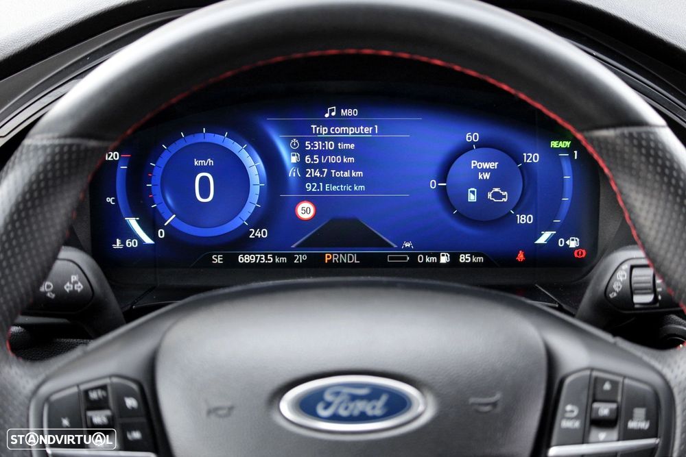 Ford Kuga - 26