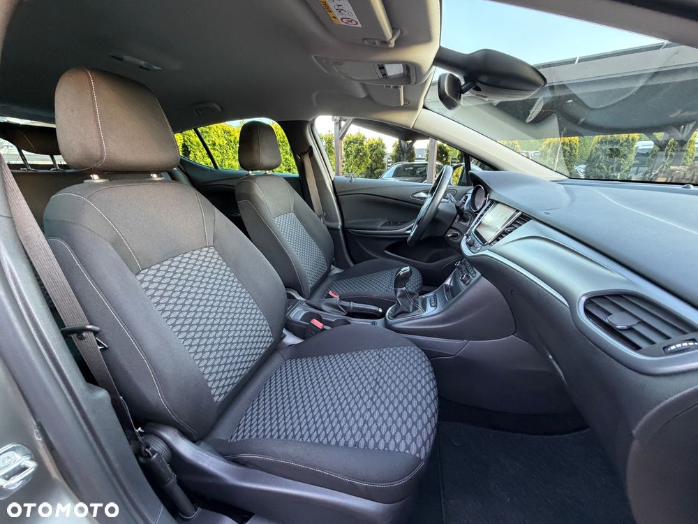 Opel Astra 1.4 Turbo Edition - 10