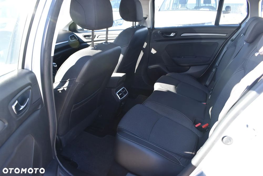 Renault Megane 1.3 TCe FAP Equilibre - 12