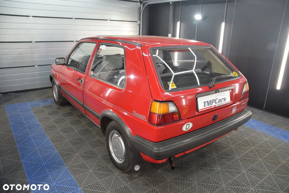 Volkswagen Golf 1.3 - 26