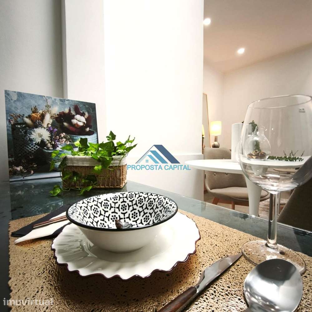 Apartamento T3 em Remodelação Total - Grande imagem: 2/14