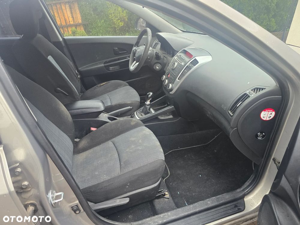 Kia Ceed 1.4 CVVT Vision - 7