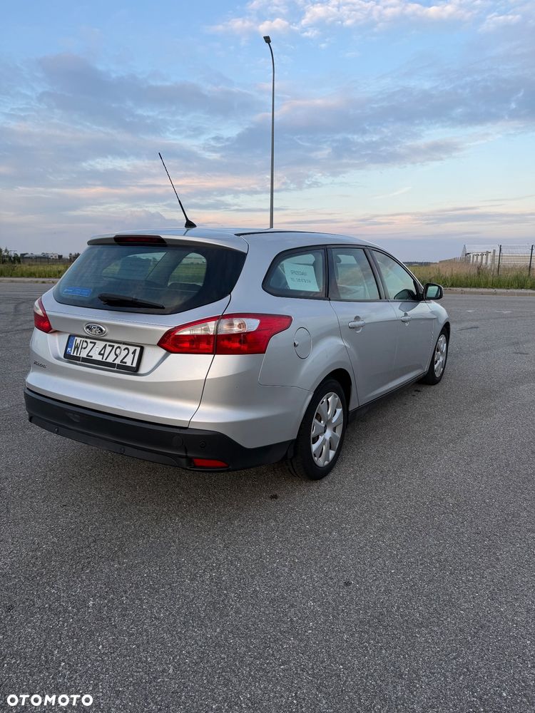 Ford Focus 1.6 TDCi Edition - 6