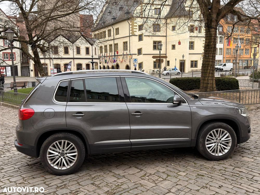 Volkswagen Tiguan 2.0 TDI DPF BlueMotion Technology Cup Sport & Style - 3