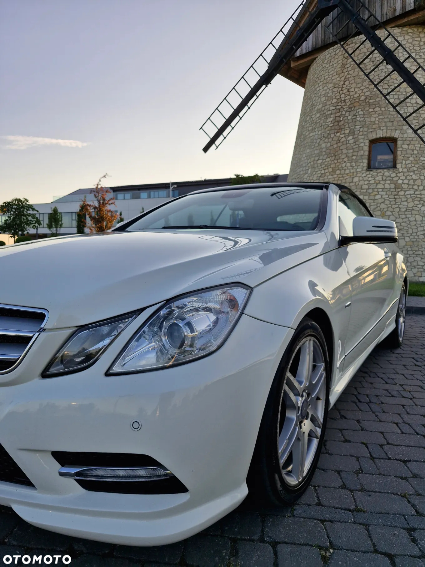 Mercedes-Benz Klasa E 250 CDI Cabrio 7G-TRONIC - 3