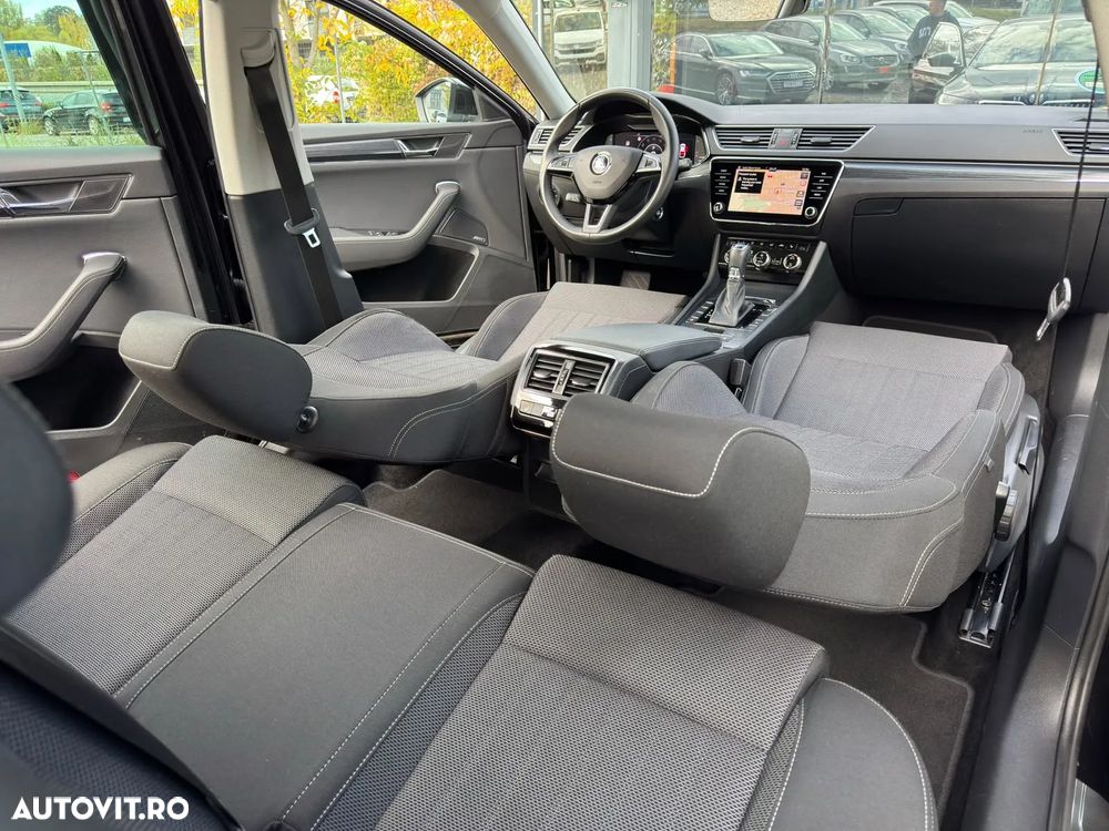 Skoda Superb 2.0 TDI DSG Premium Edition - 9
