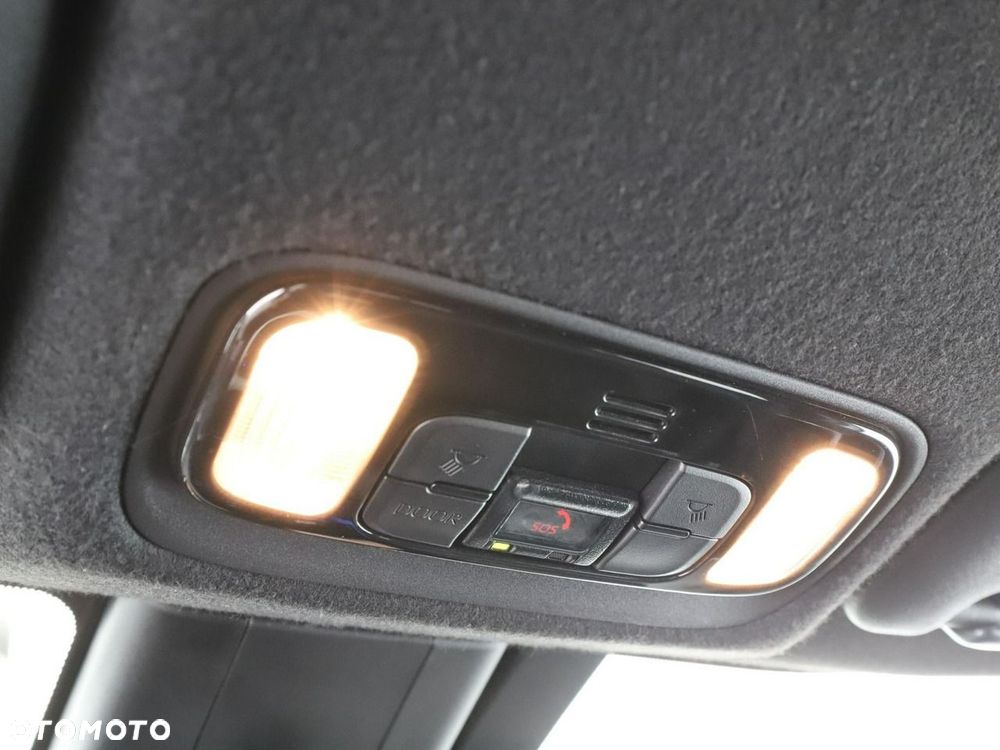 Toyota Yaris Cross Hybrid 1.5 Dynamic - 36